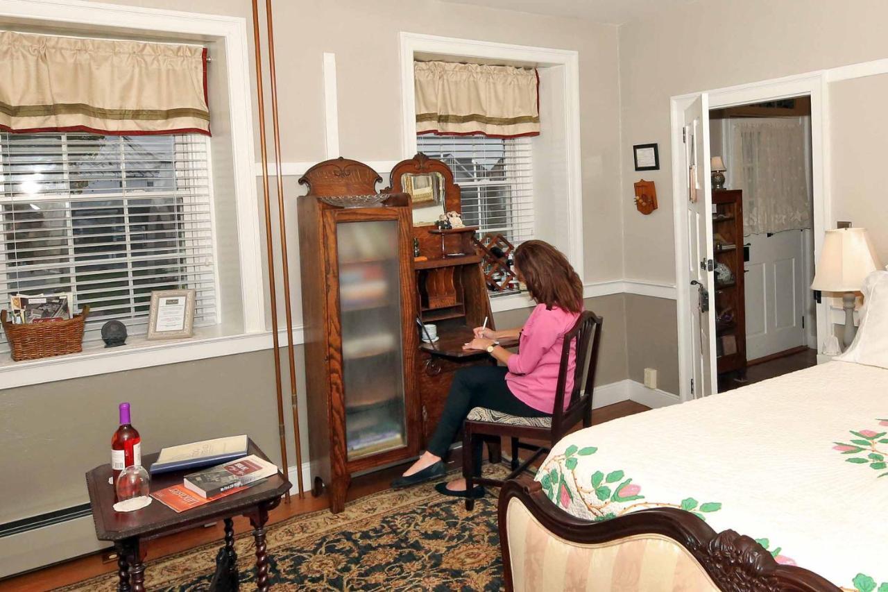 Hertzog Homestead Bed & Breakfast Ephrata